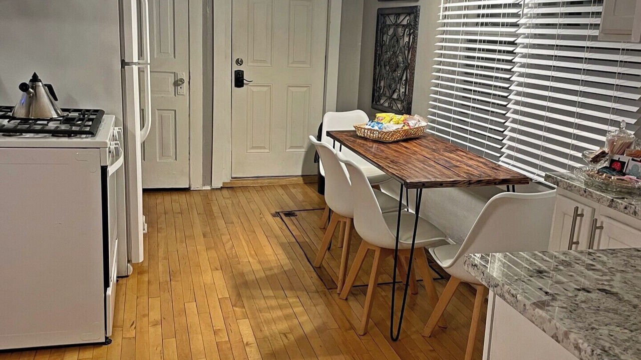 Photo of Others in Lower East Side