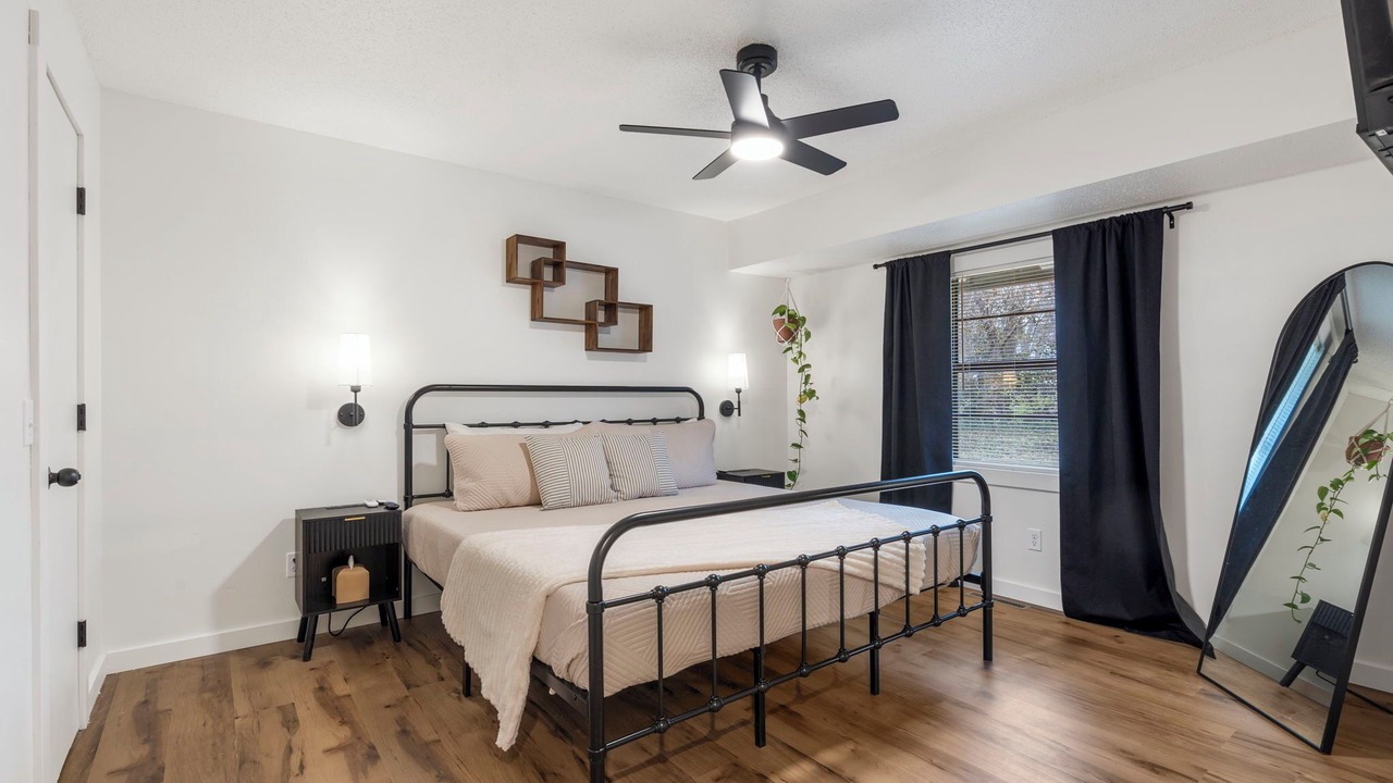 Photo of Bedroom in Springfield