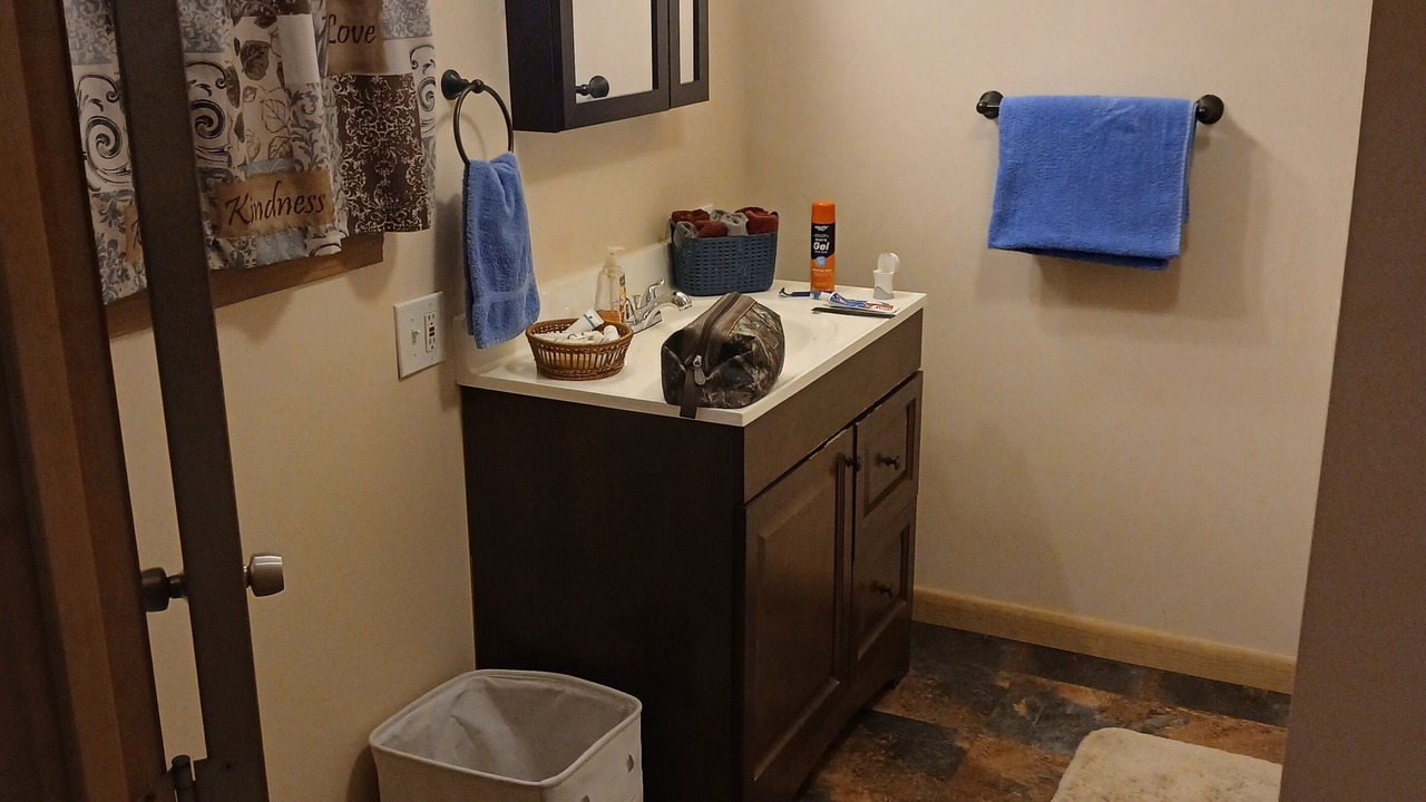 Photo of Bathroom in Van Buren