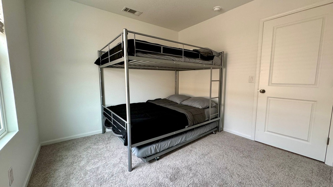 Photo of Bedroom in Fort Mohave