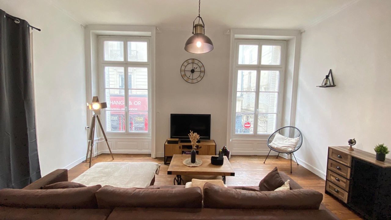 Photo of Livingroom in Downtown Angers