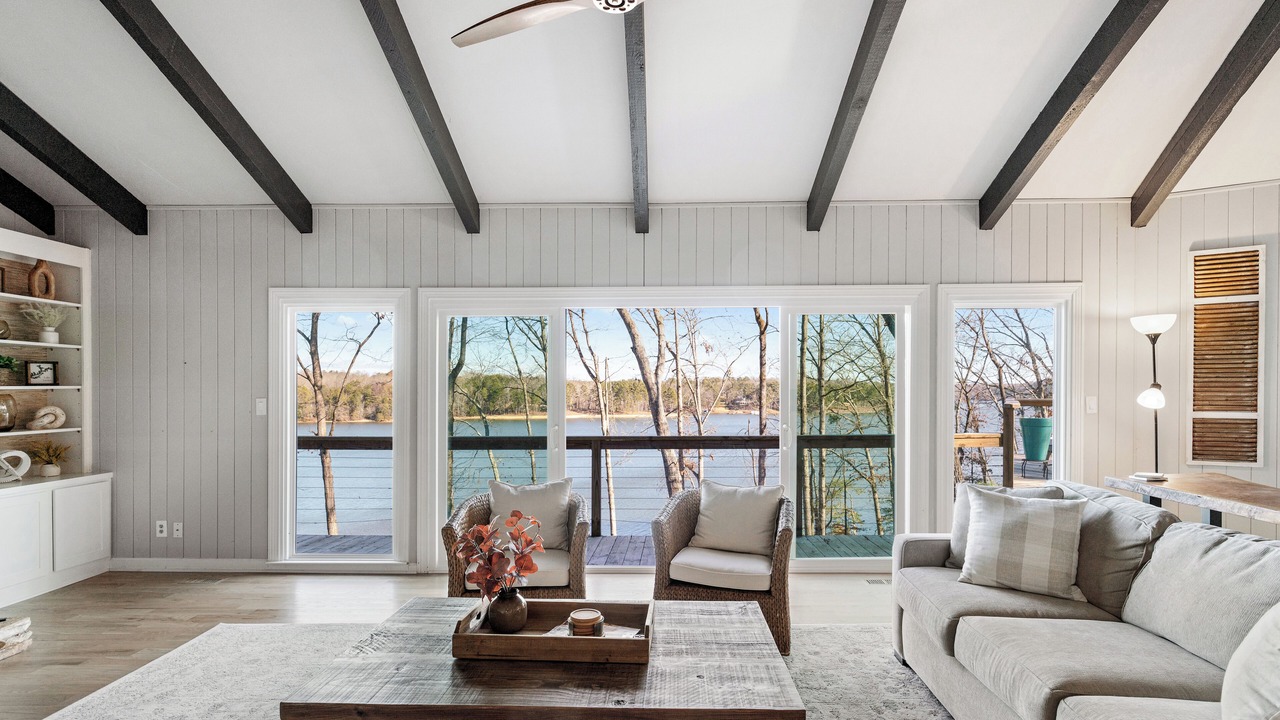 Photo of Livingroom in Gainesville