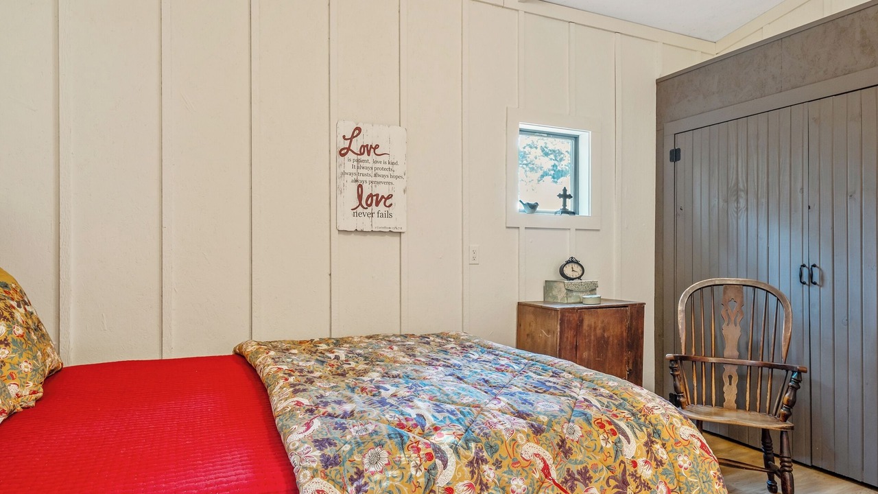 Photo of Bedroom in Jacksonville