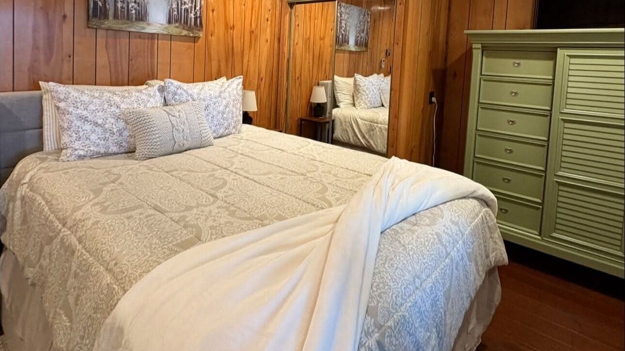 Photo of Bedroom in Martin