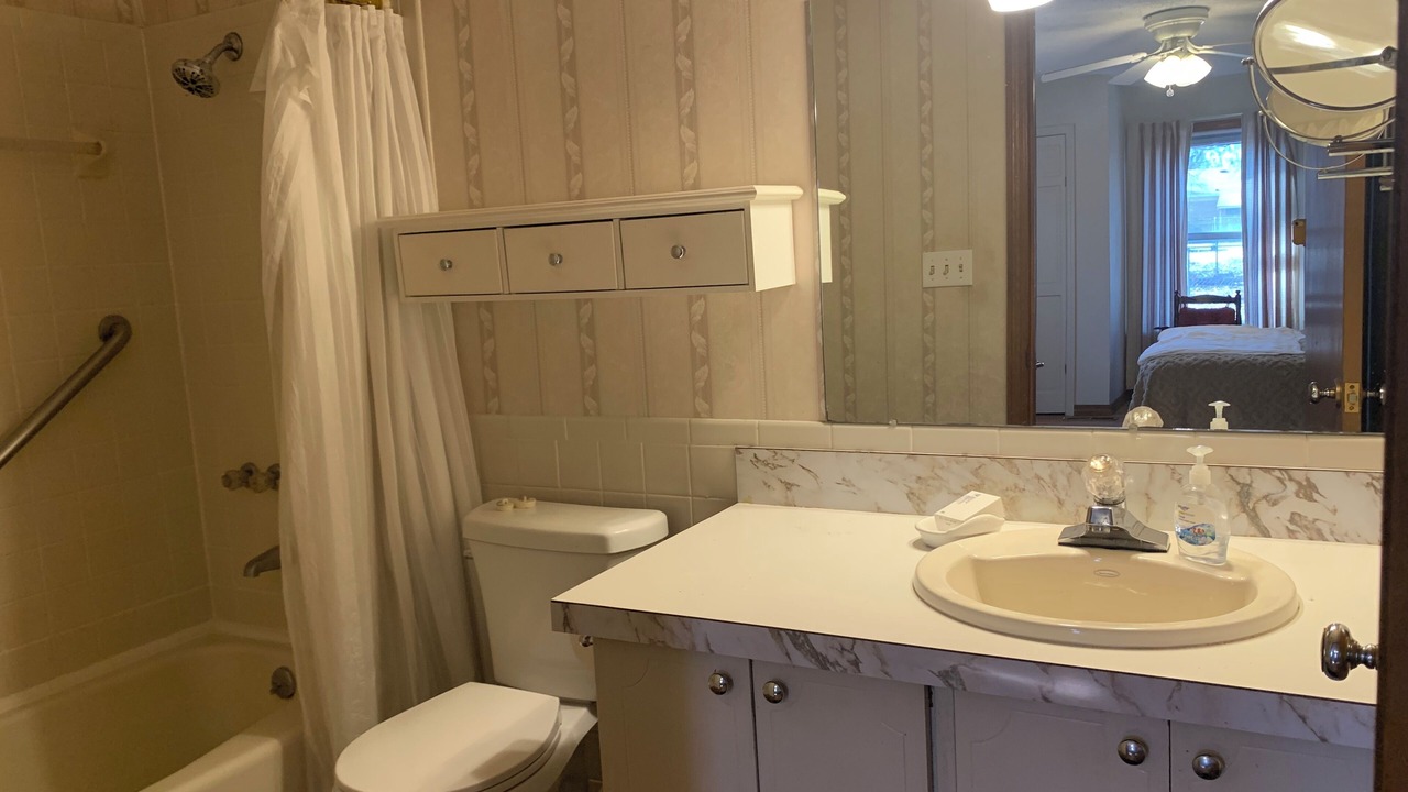 Photo of Bathroom in Russellville