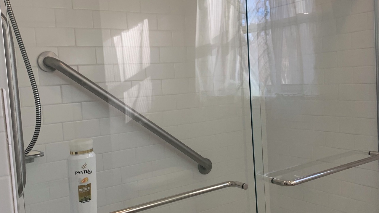 Photo of Bathroom in Russellville