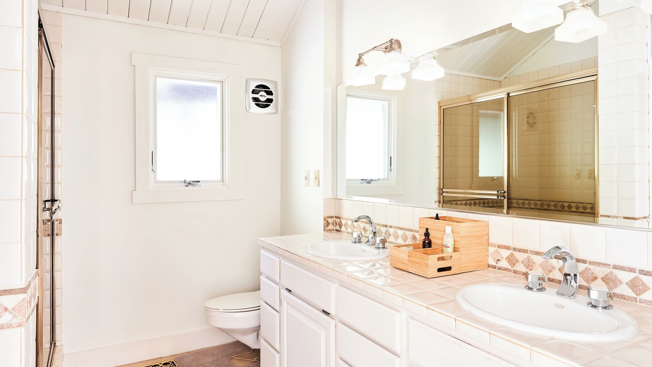 Photo of Bathroom in Welches