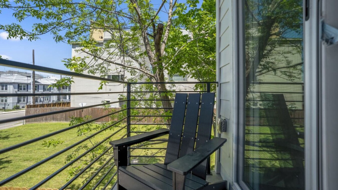 Photo of Patio Balcony in Greater East End