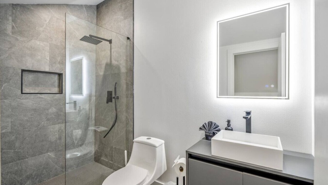 Photo of Bathroom in Greater East End