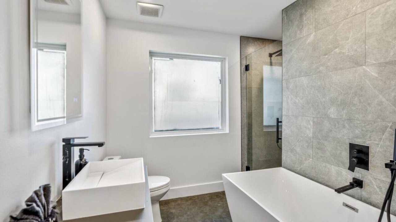 Photo of Bathroom in Greater East End