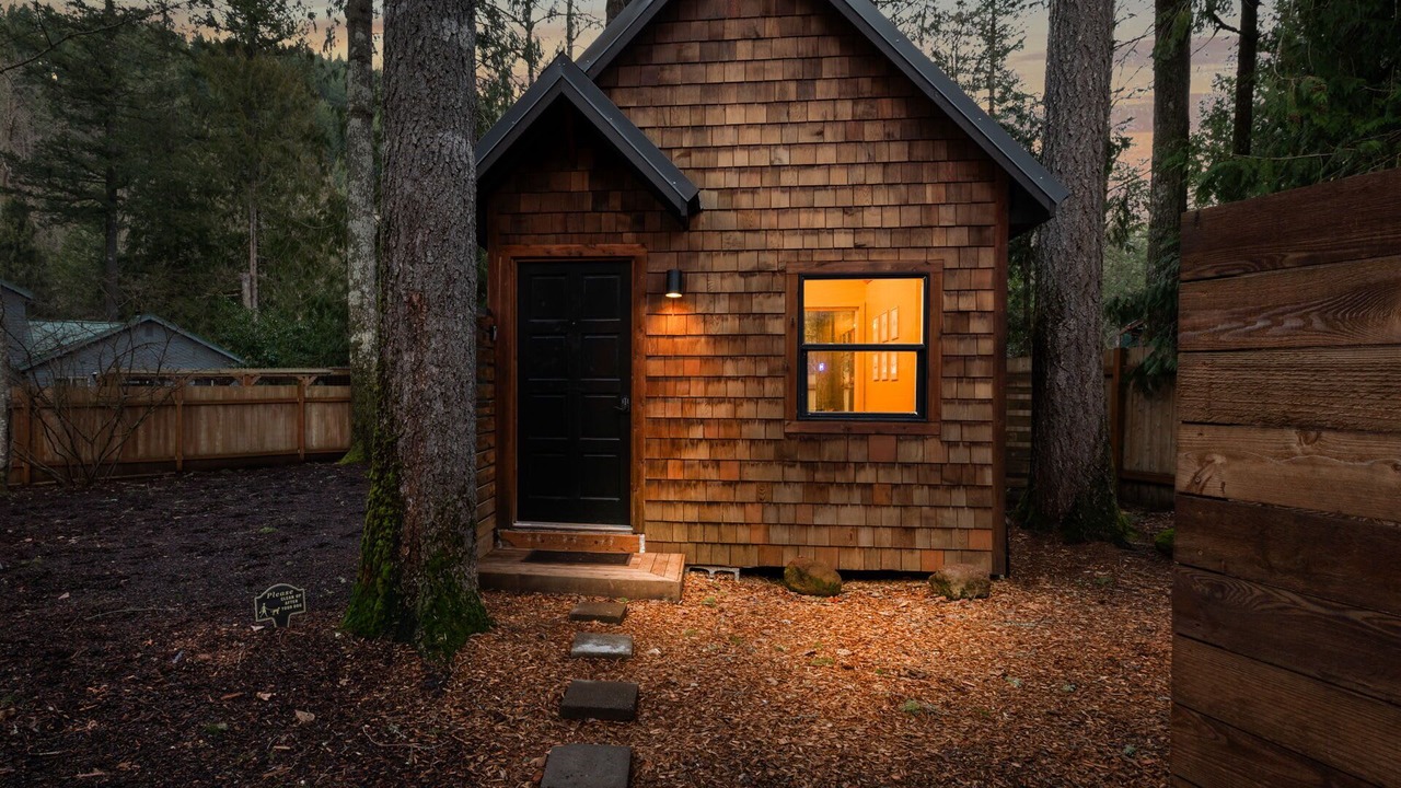 Photo of Outdoor in Brightwood