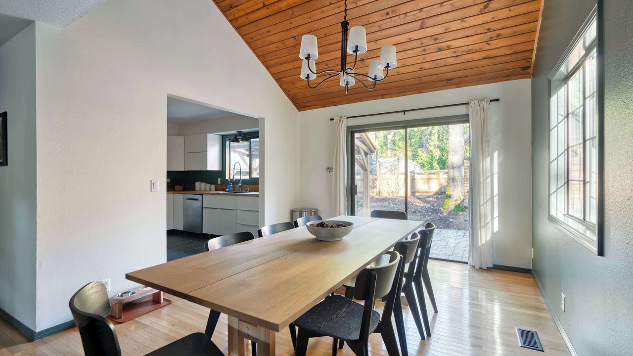 Photo of Others in Brightwood