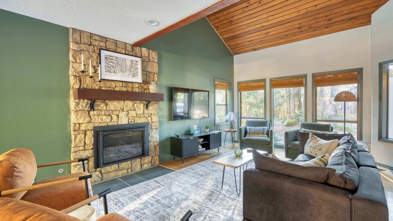 Photo of Livingroom in Brightwood