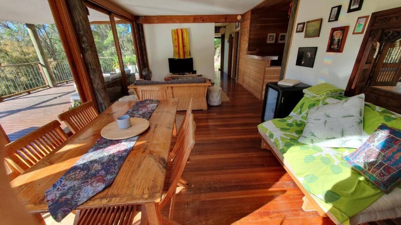 Photo of Others in Bar Point