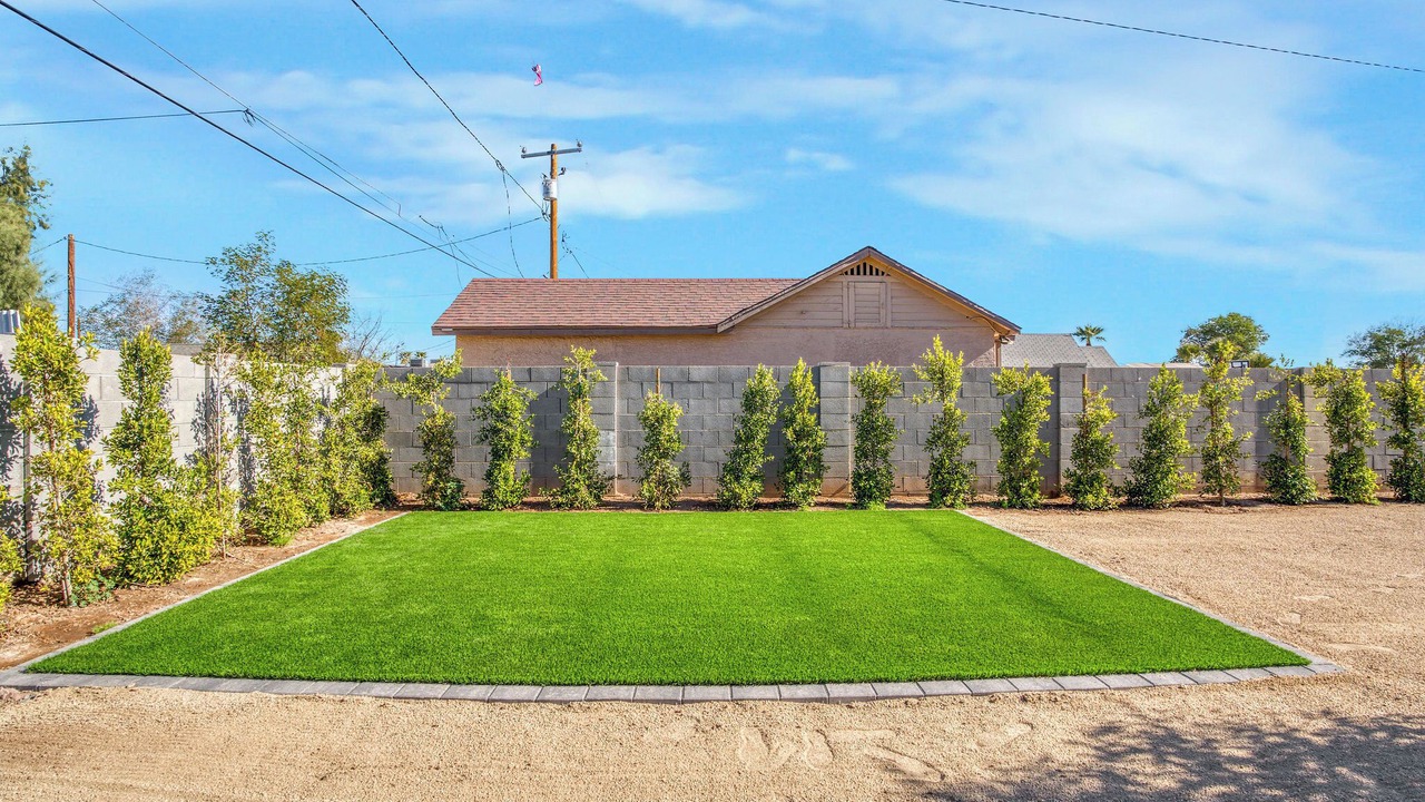 Photo of Outdoor in Garfield