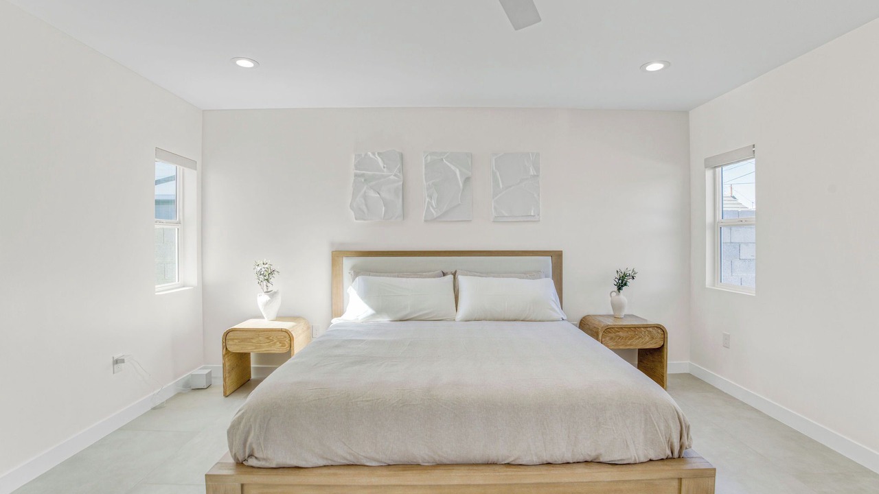 Photo of Bedroom in Garfield