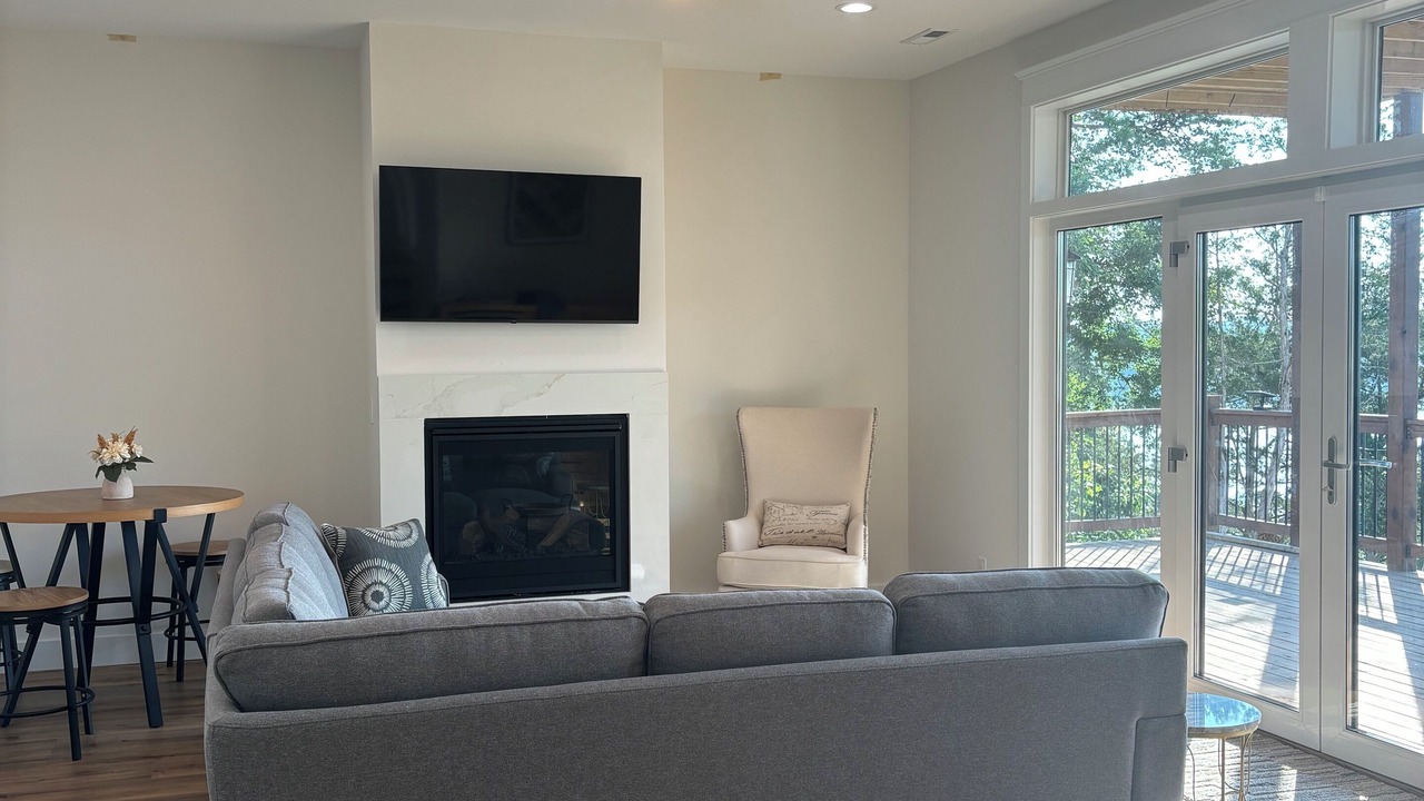 Photo of Livingroom in Dandridge