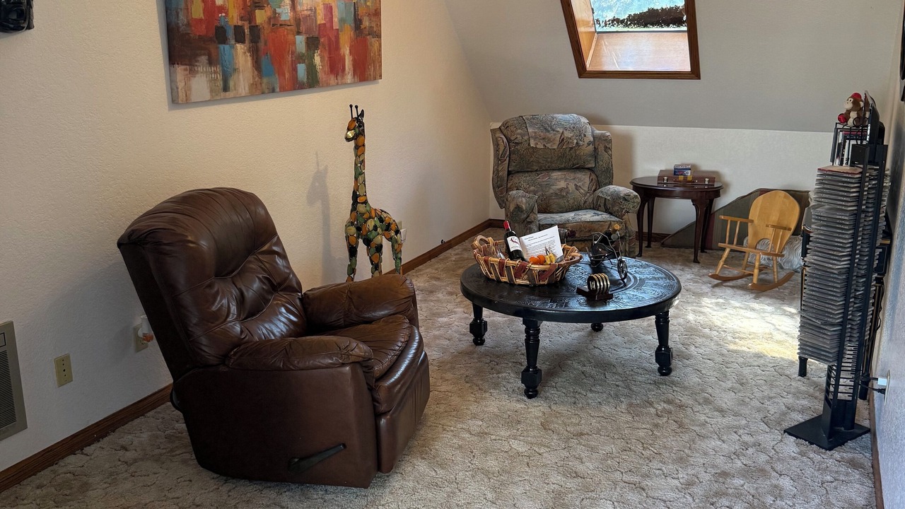 Photo of Livingroom in Cedar Ridge