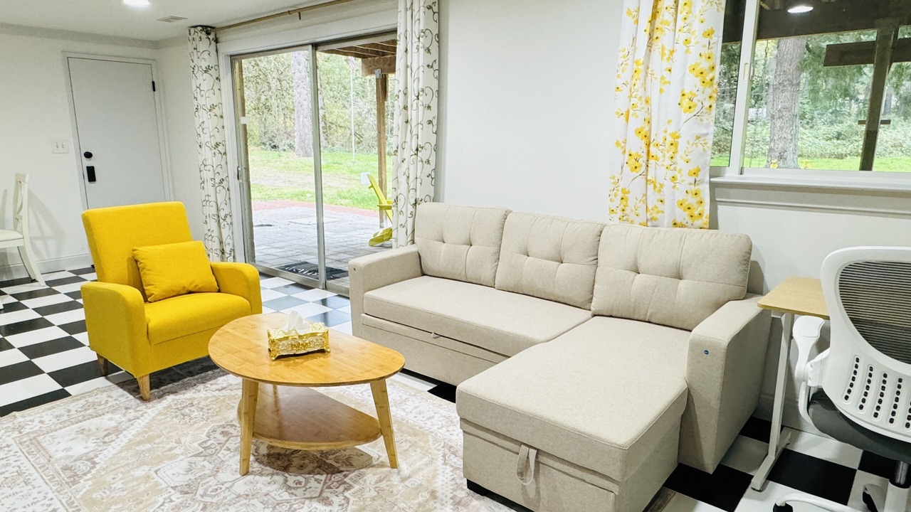 Photo of Livingroom in Sammamish