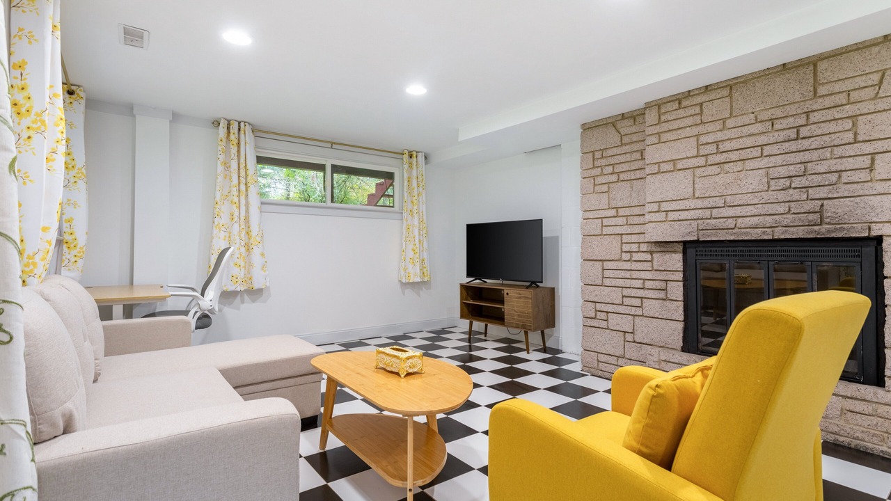 Photo of Livingroom in Sammamish