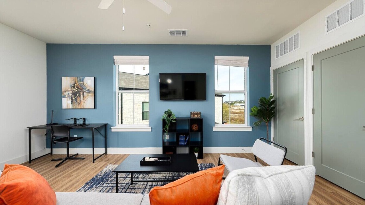 Photo of Livingroom in Pflugerville