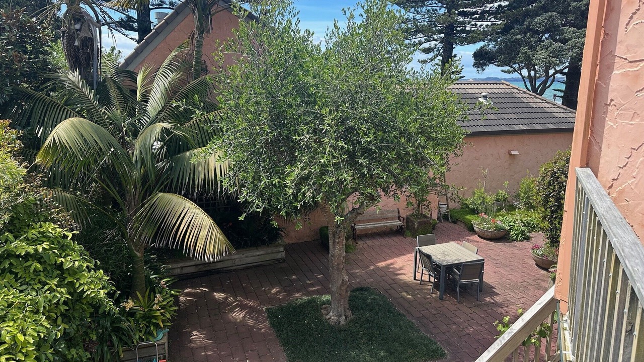 Photo of Patio Balcony in Orewa