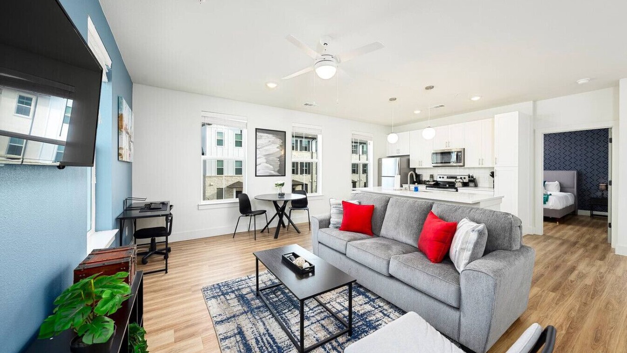 Photo of Livingroom in Pflugerville