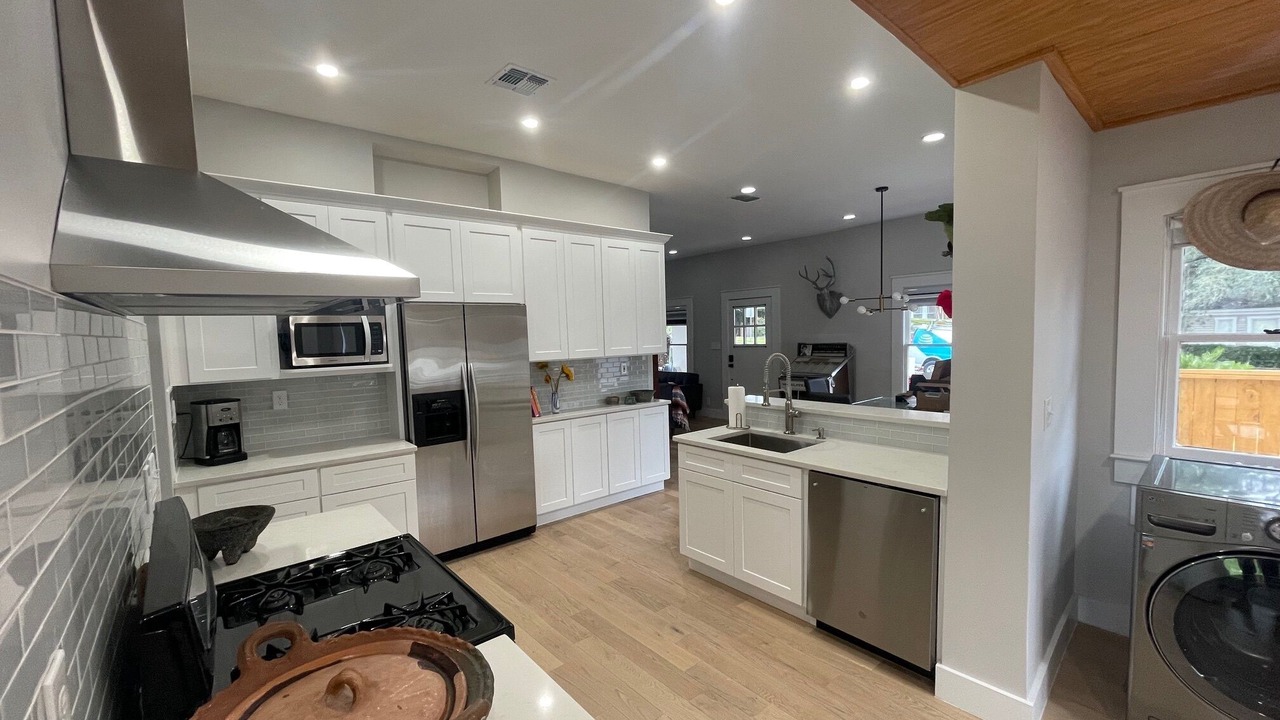 Photo of Kitchen in Mahncke Park