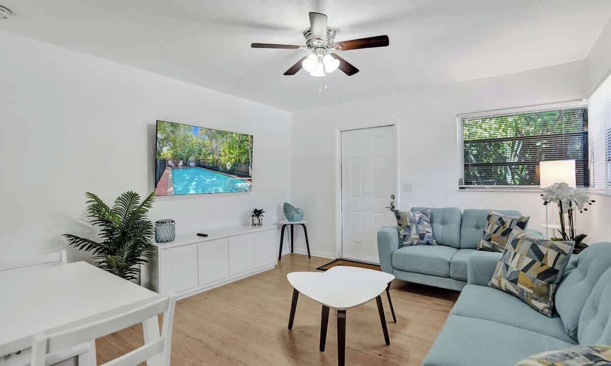 Photo of Livingroom in Riverside Park