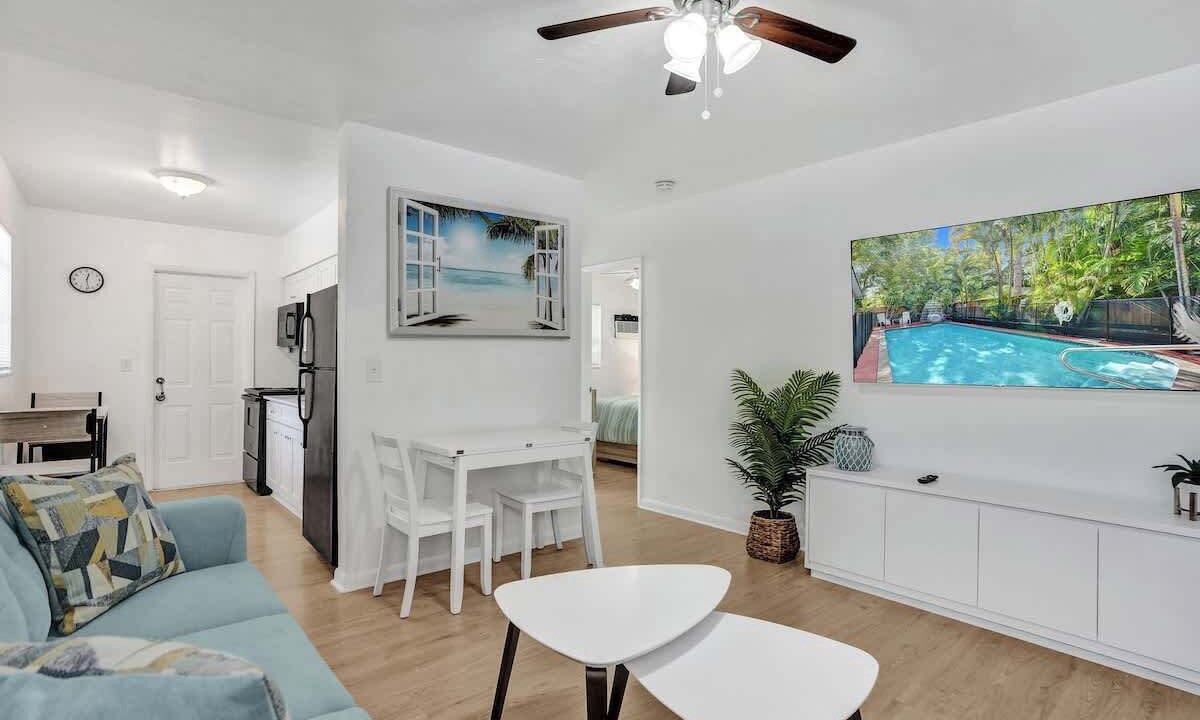 Photo of Livingroom in Riverside Park
