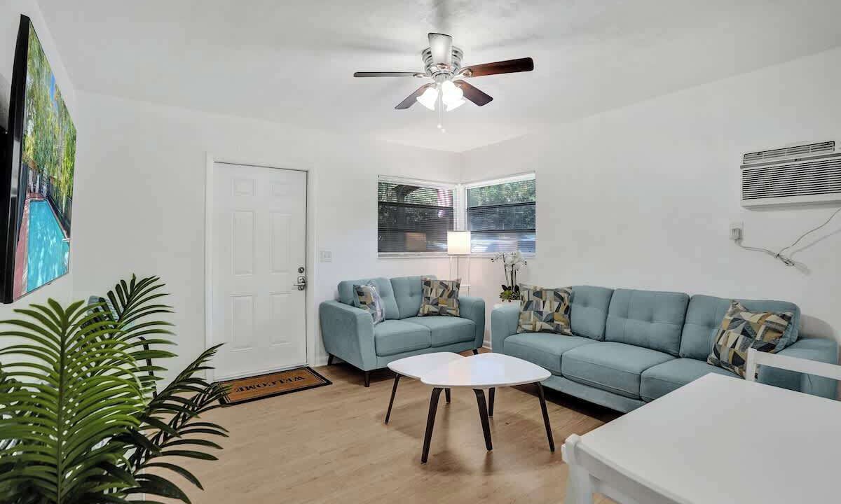 Photo of Livingroom in Riverside Park