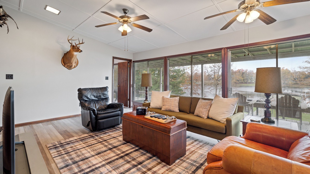 Photo of Livingroom in Acme