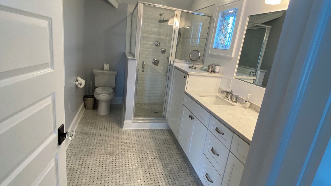 Photo of Bathroom in Normandy Beach