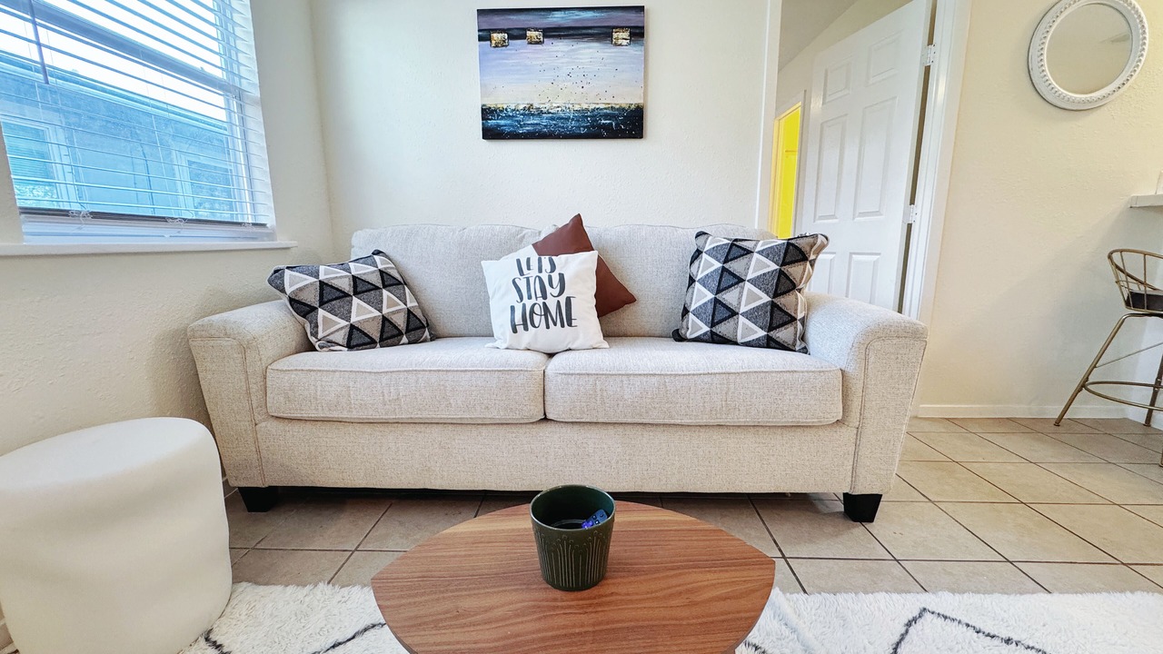 Photo of Livingroom in Franklin Park