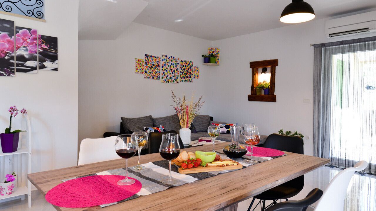 Photo of Livingroom in Radini