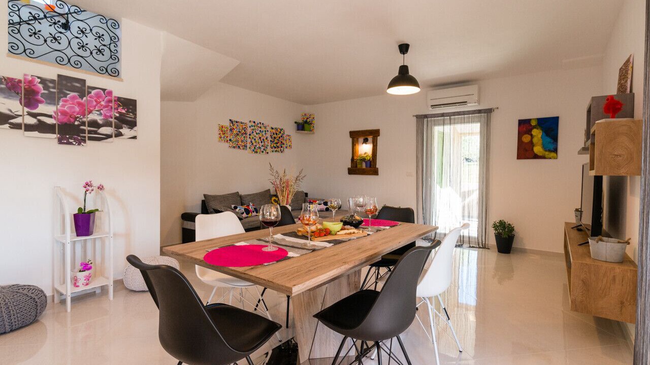 Photo of Livingroom in Radini
