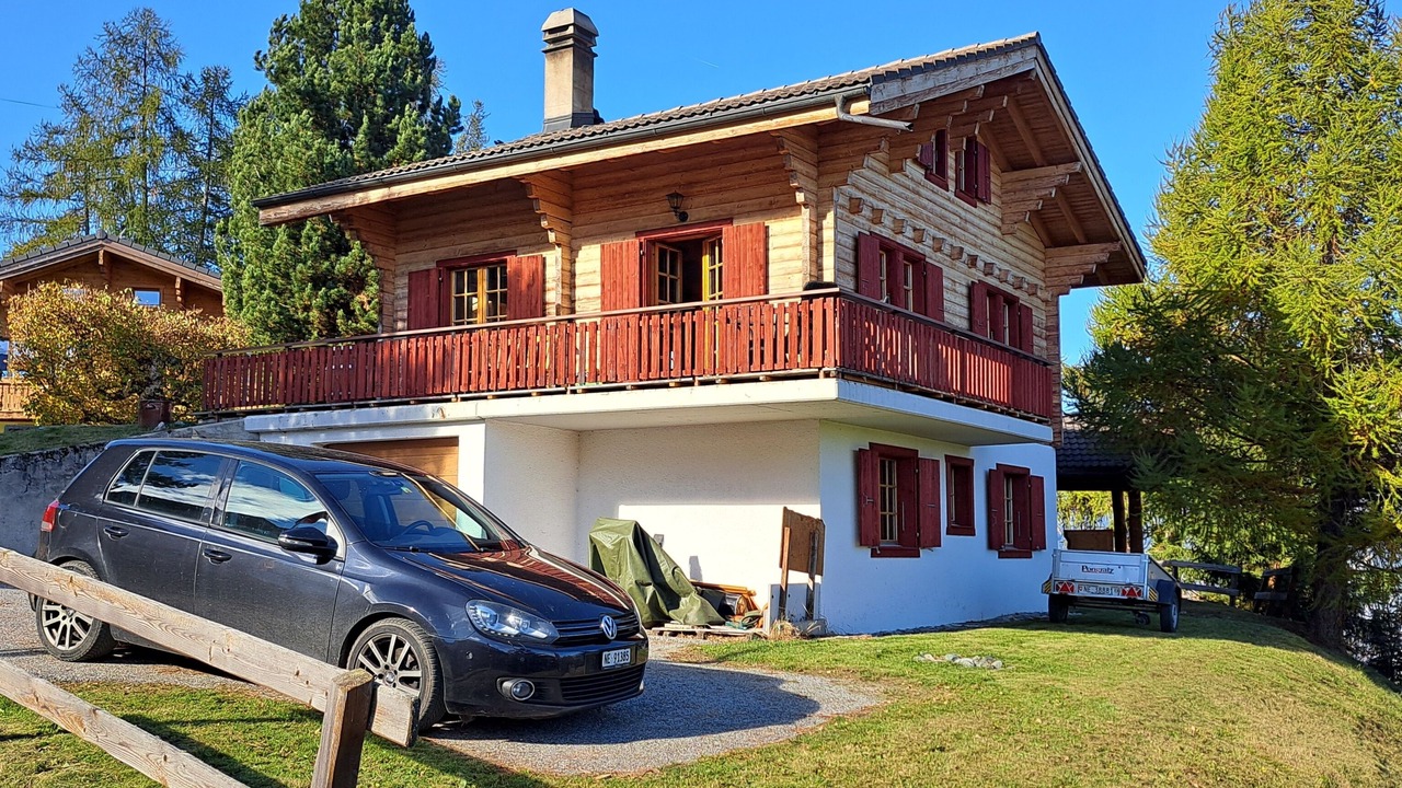 Photo of Outdoor in Saint-Pierre-de-Clages