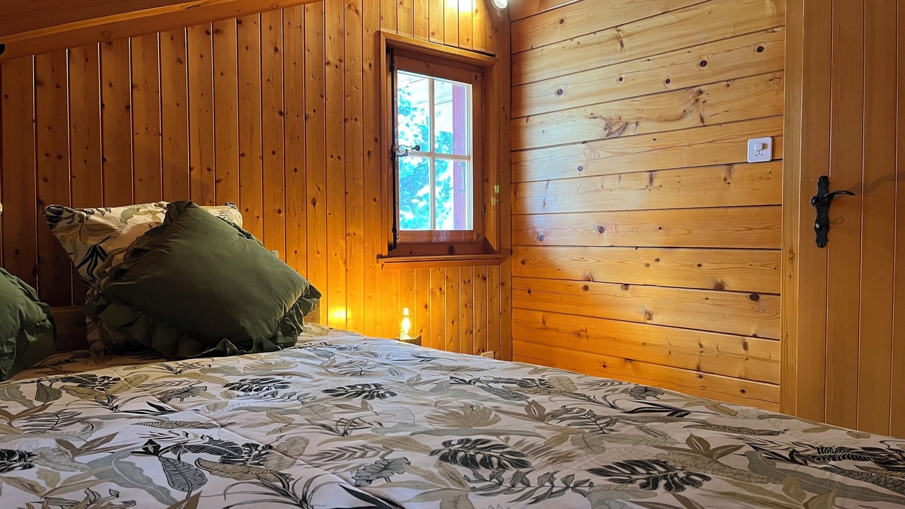 Photo of Bedroom in Saint-Pierre-de-Clages