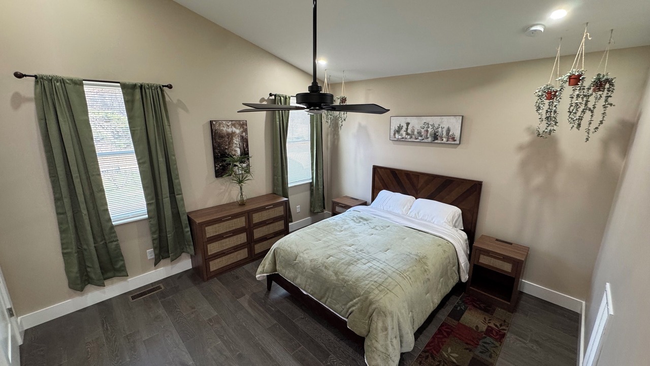 Photo of Bedroom in Northside