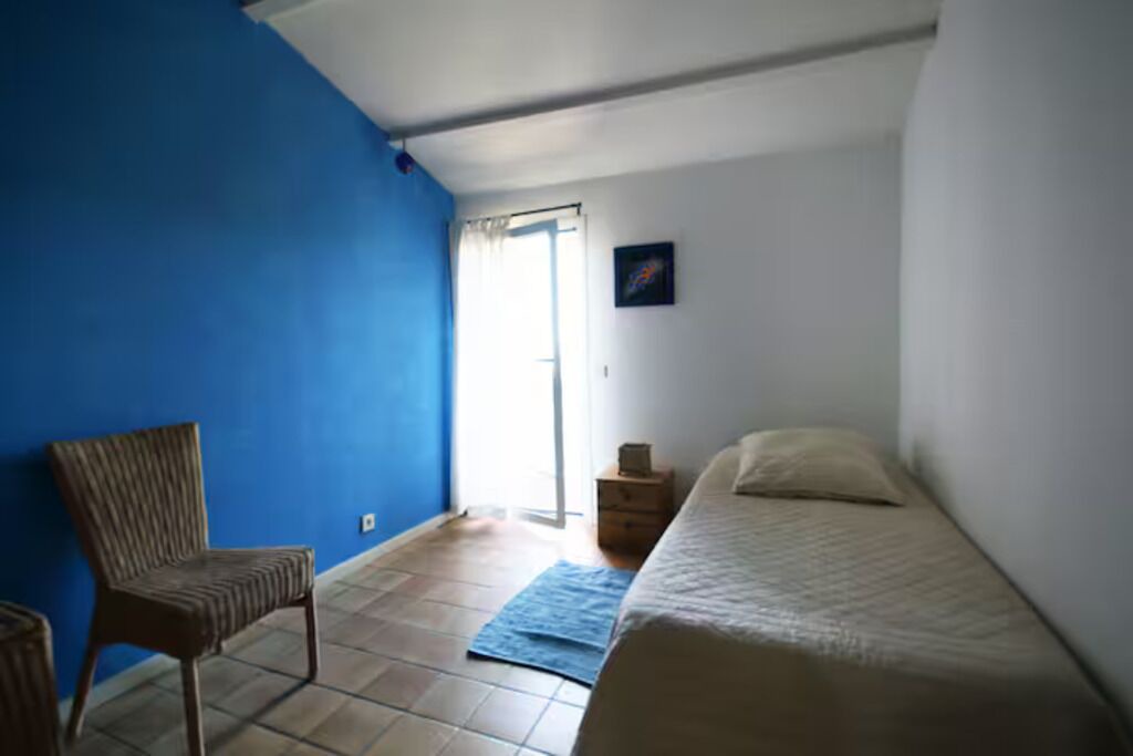 Photo of Bedroom in Hyeres City Centre