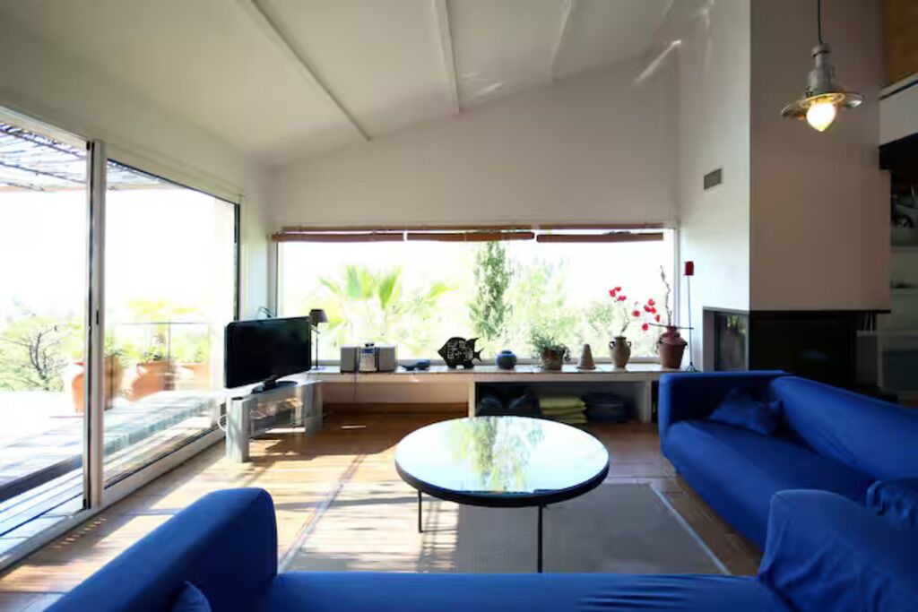 Photo of Livingroom in Hyeres City Centre