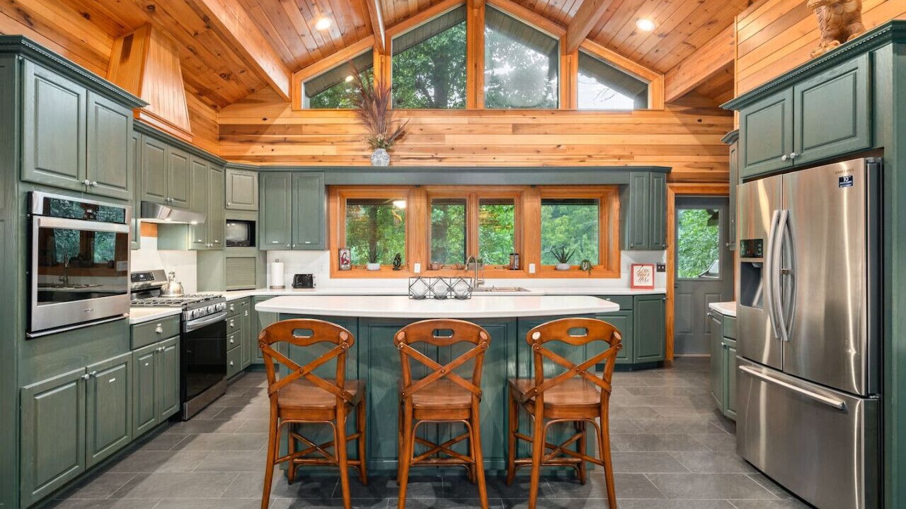 Photo of Kitchen in Bat Cave