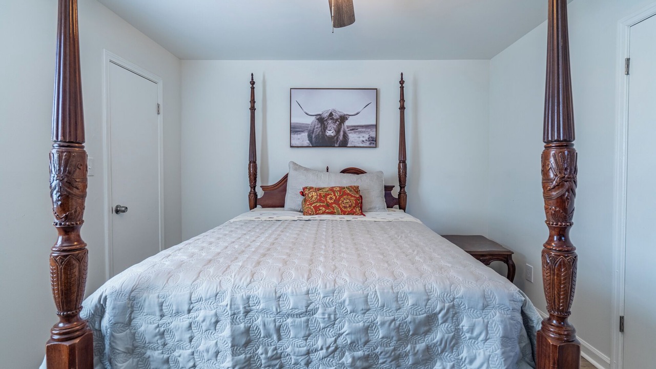 Photo of Bedroom in Austell