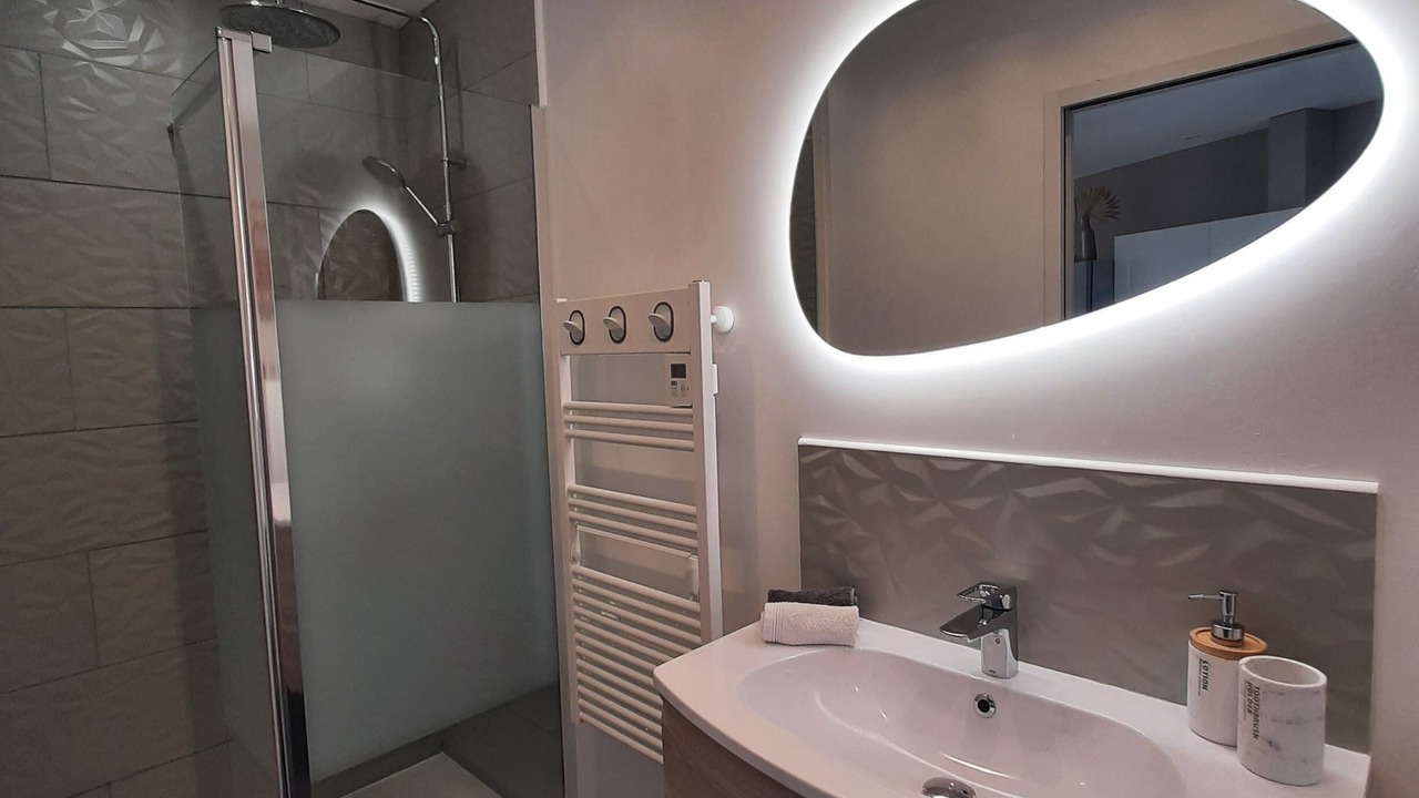 Photo of Bathroom in Le Rosais-La Flourie