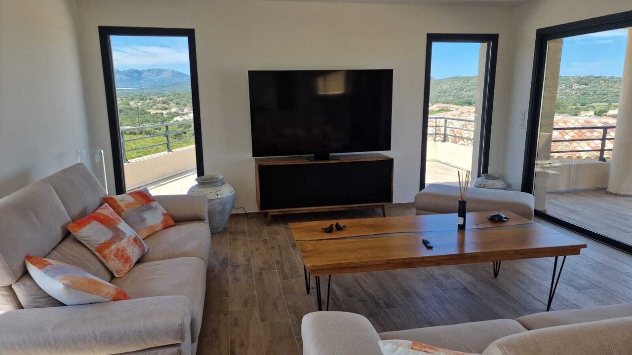 Photo of Livingroom in Palasca