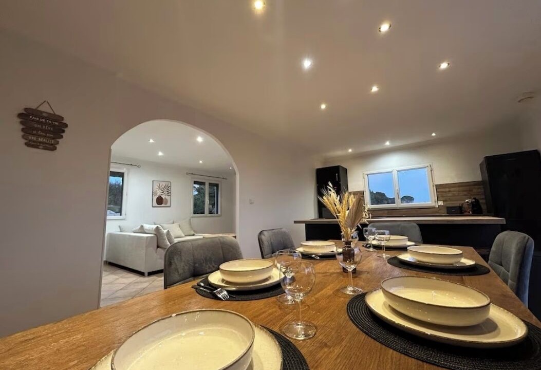 Photo of Others in Bellegarde