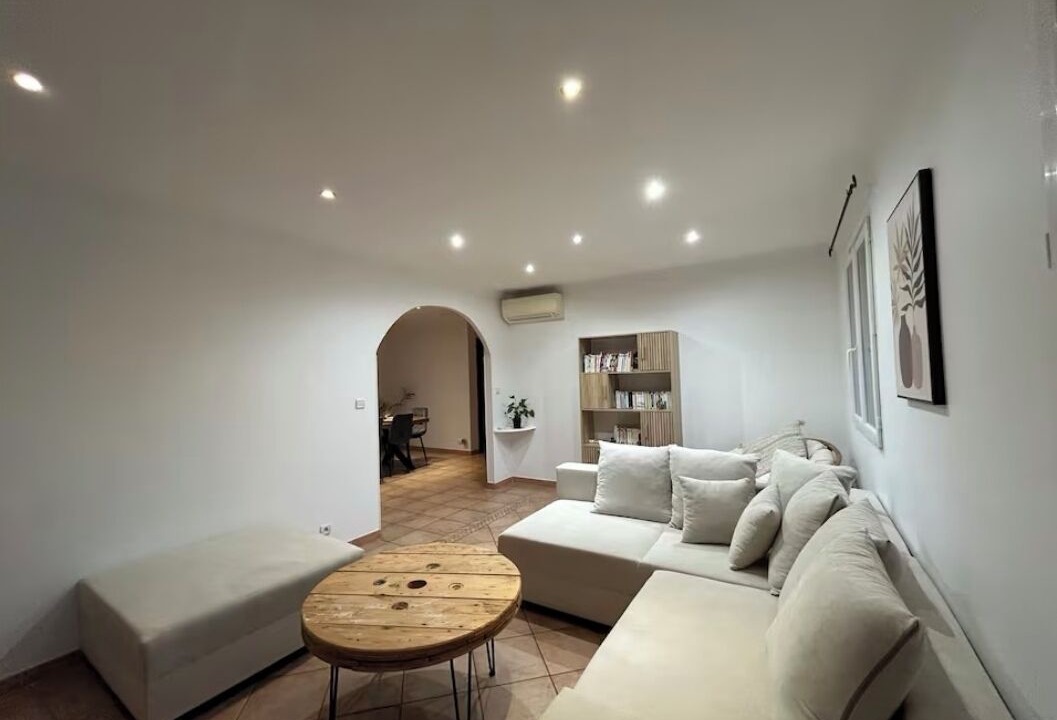 Photo of Livingroom in Bellegarde