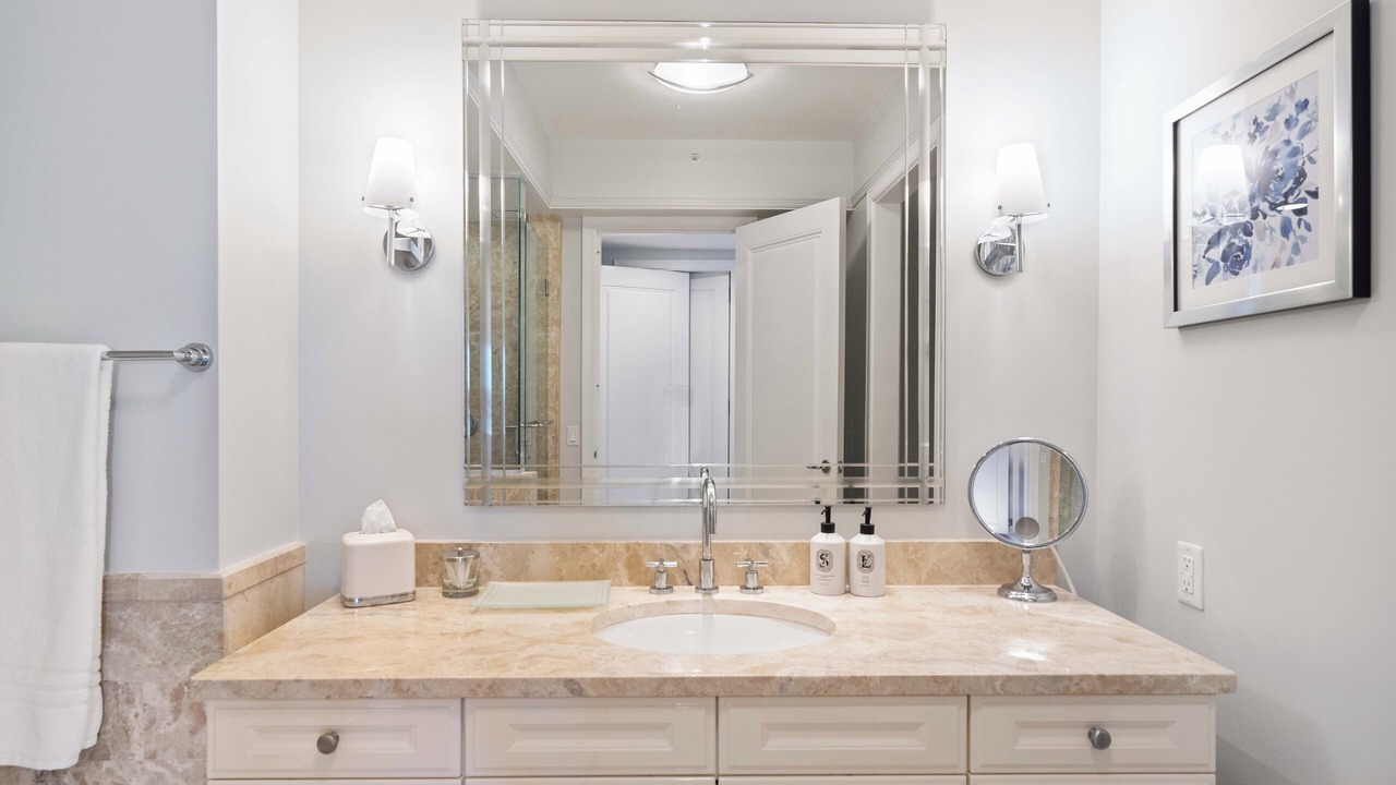 Photo of Bathroom in Brickell