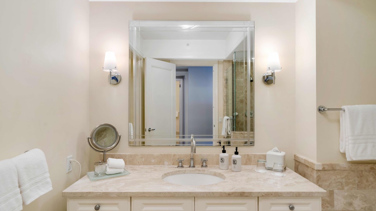 Photo of Bathroom in Brickell