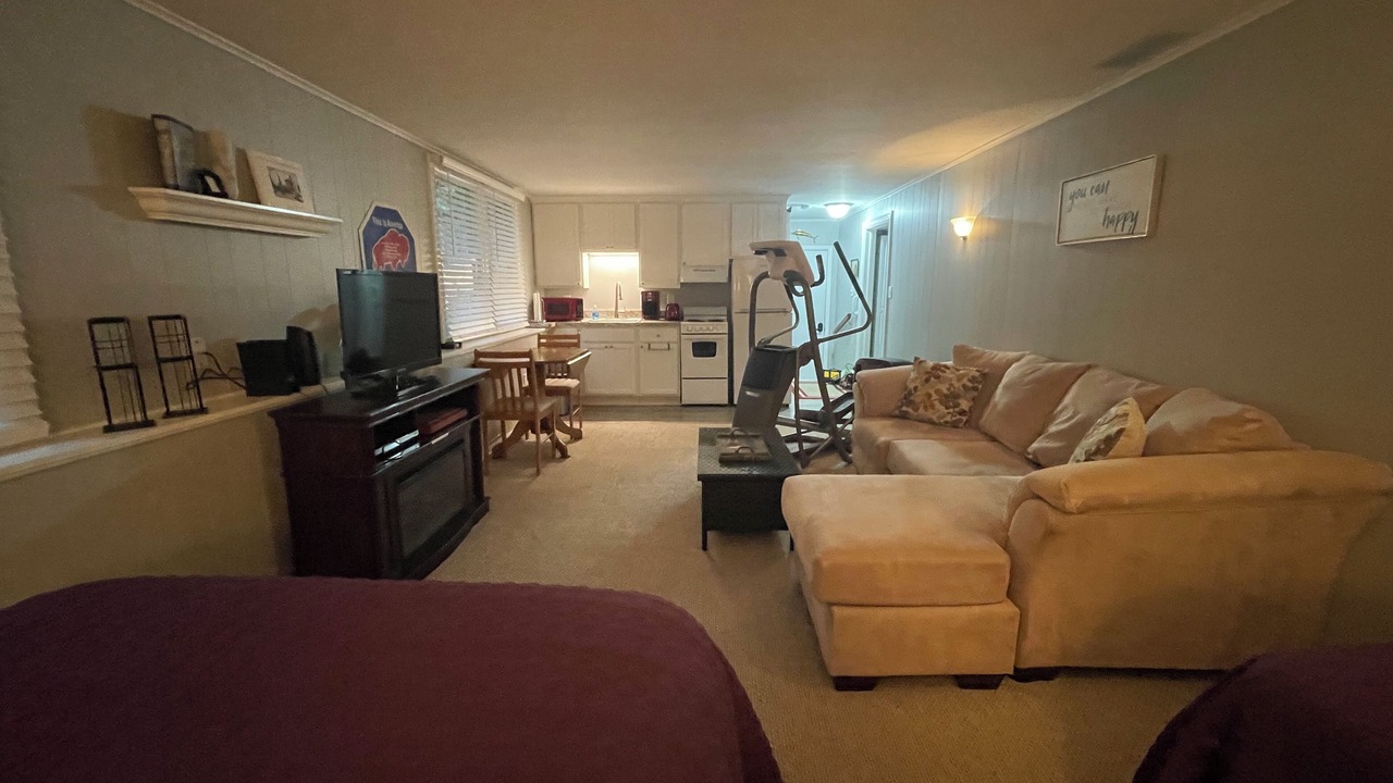 Photo of Bedroom in Orchard Park